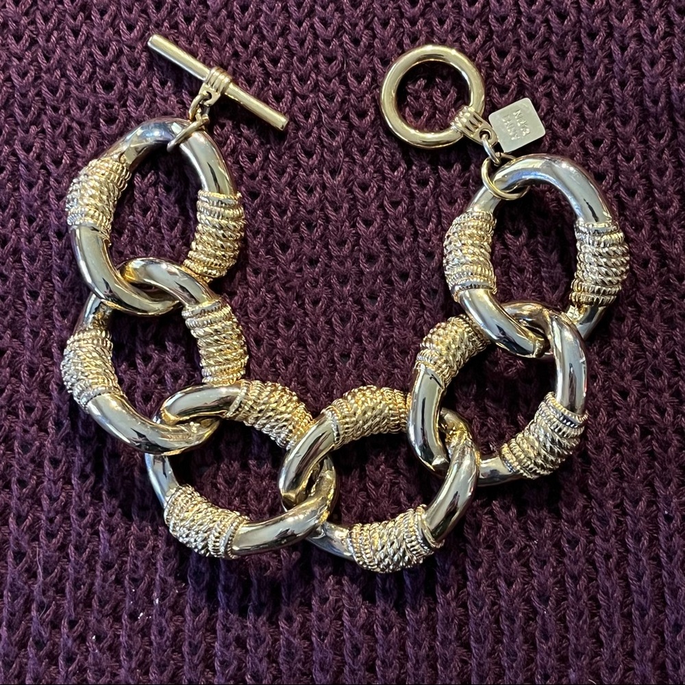 Beautiful Ann Klein Gold Tone Bracelet. New condition.